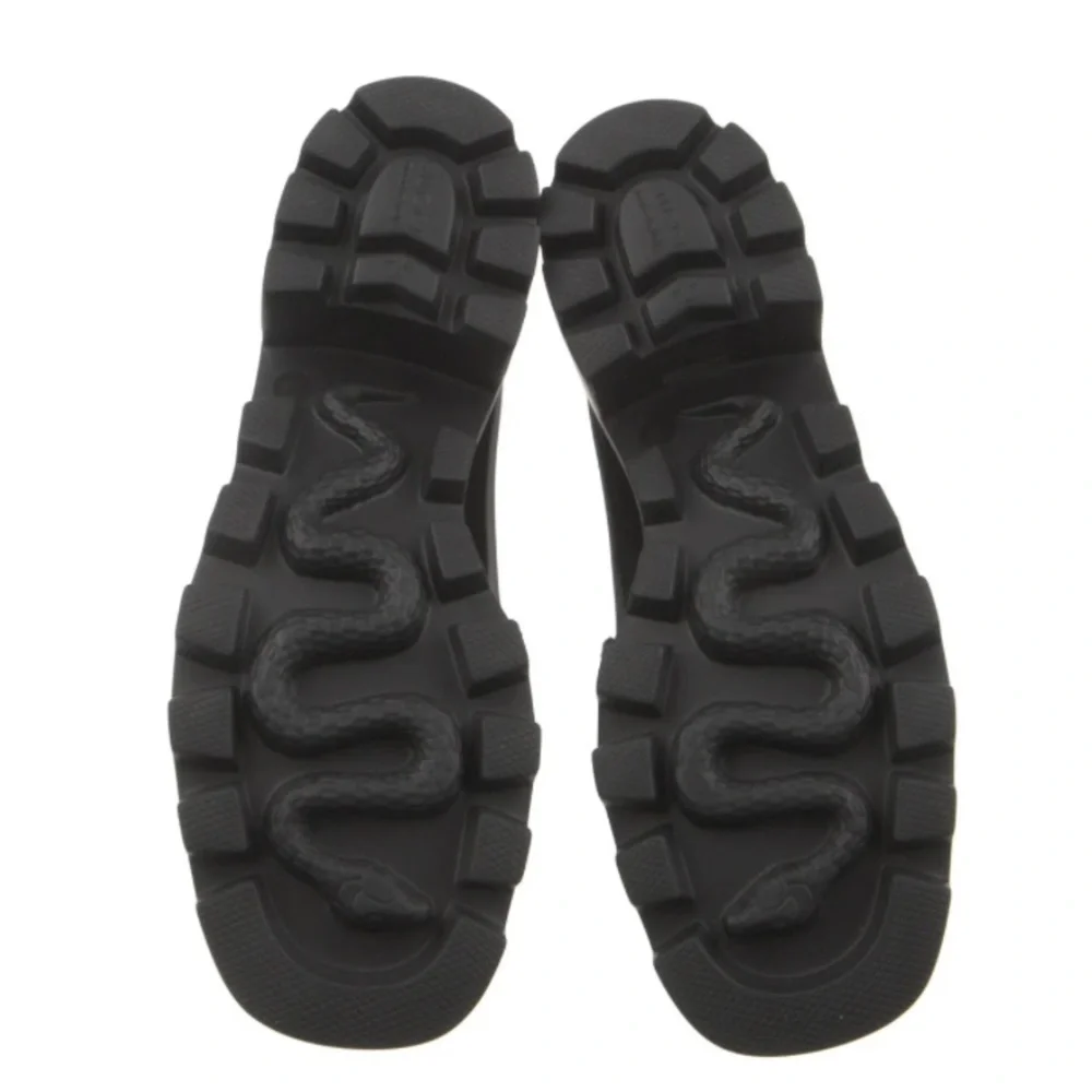 🌟 Host Pick 🌟 Gucci Patent Leather Rain Boots - Picture 12 of 14